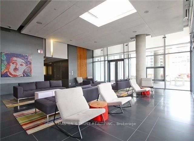 21 Widmer Street 2805, Toronto, ON M5V 0B8 photo 2