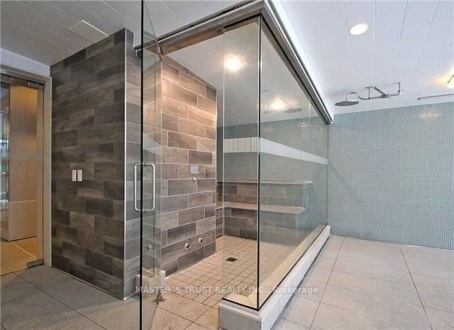 21 Widmer Street 2805, Toronto, ON M5V 0B8 photo 4