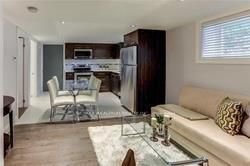 32 College View Avenue 4, Toronto, ON M5P 1J4