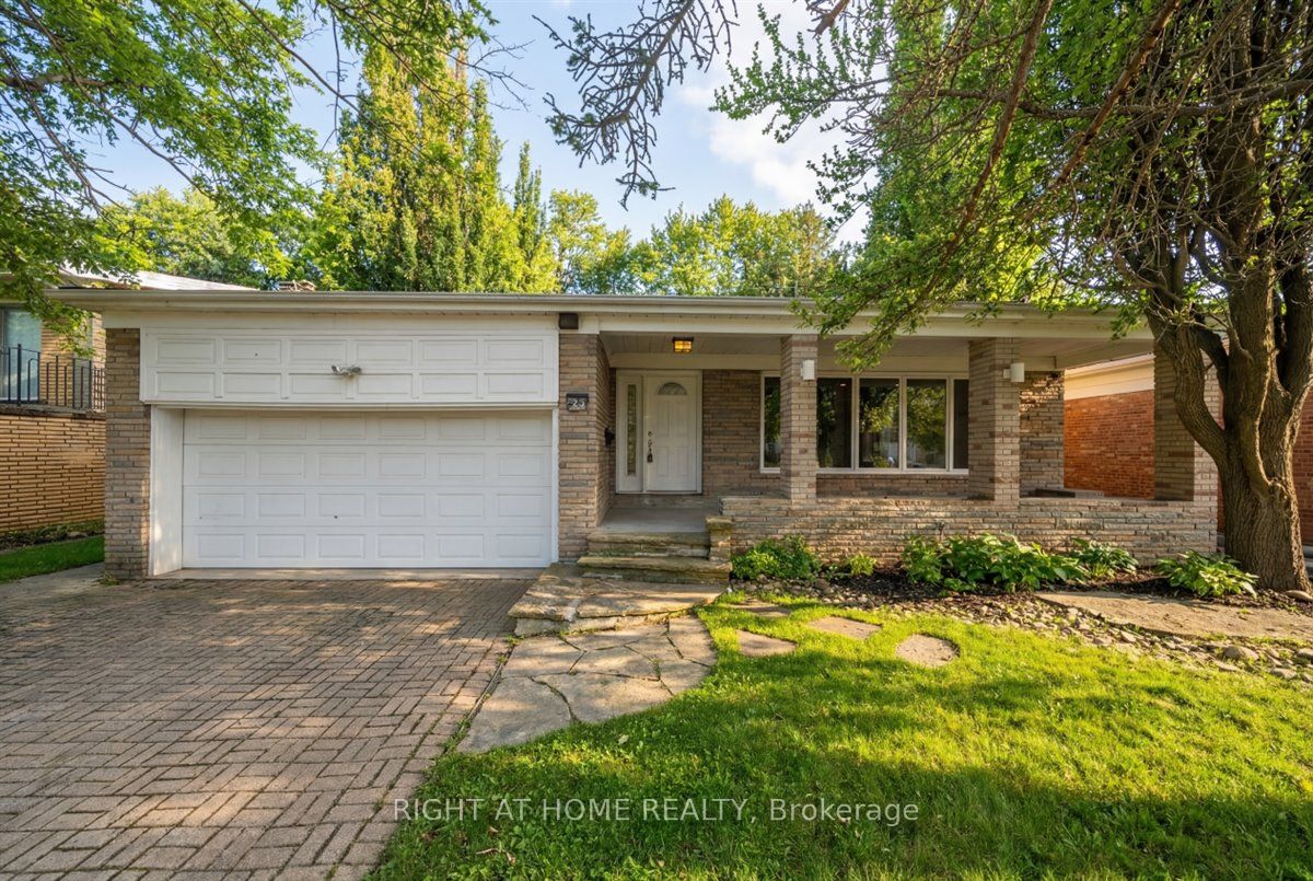 23 Christine Crescent, Toronto, ON M2R 1A4 photo 5