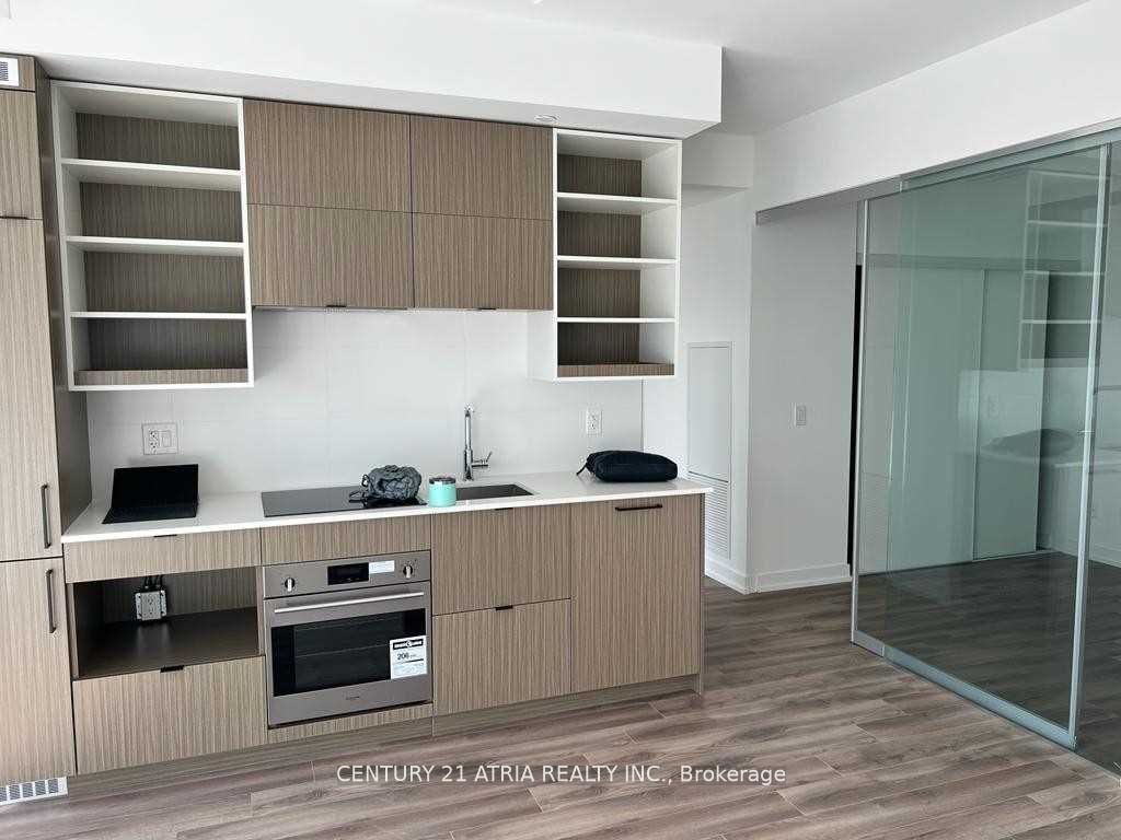20 Edward Street 2310, Toronto, ON M5G 1C9 photo 2