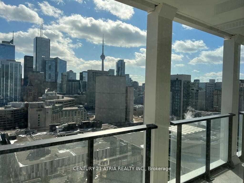 20 Edward Street 2310, Toronto, ON M5G 1C9 photo 4