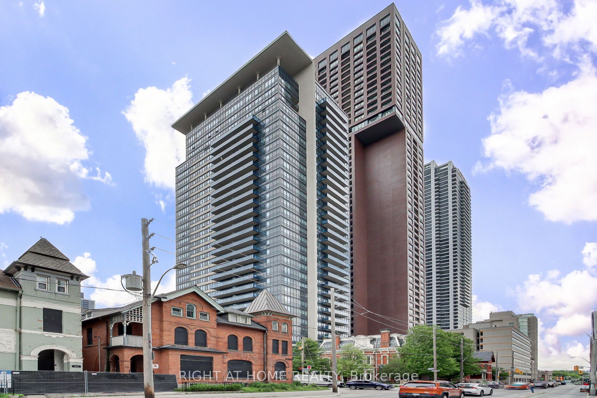 28 Linden Street 1405, Toronto, ON M4Y 0A4 photo 3