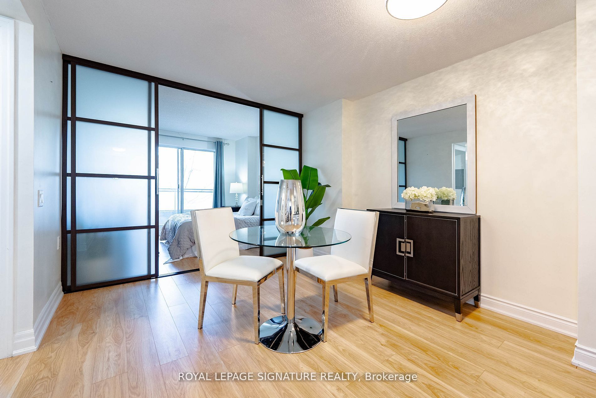 21 Hillcrest Avenue 209, Toronto, ON M2N 7K2 photo 4