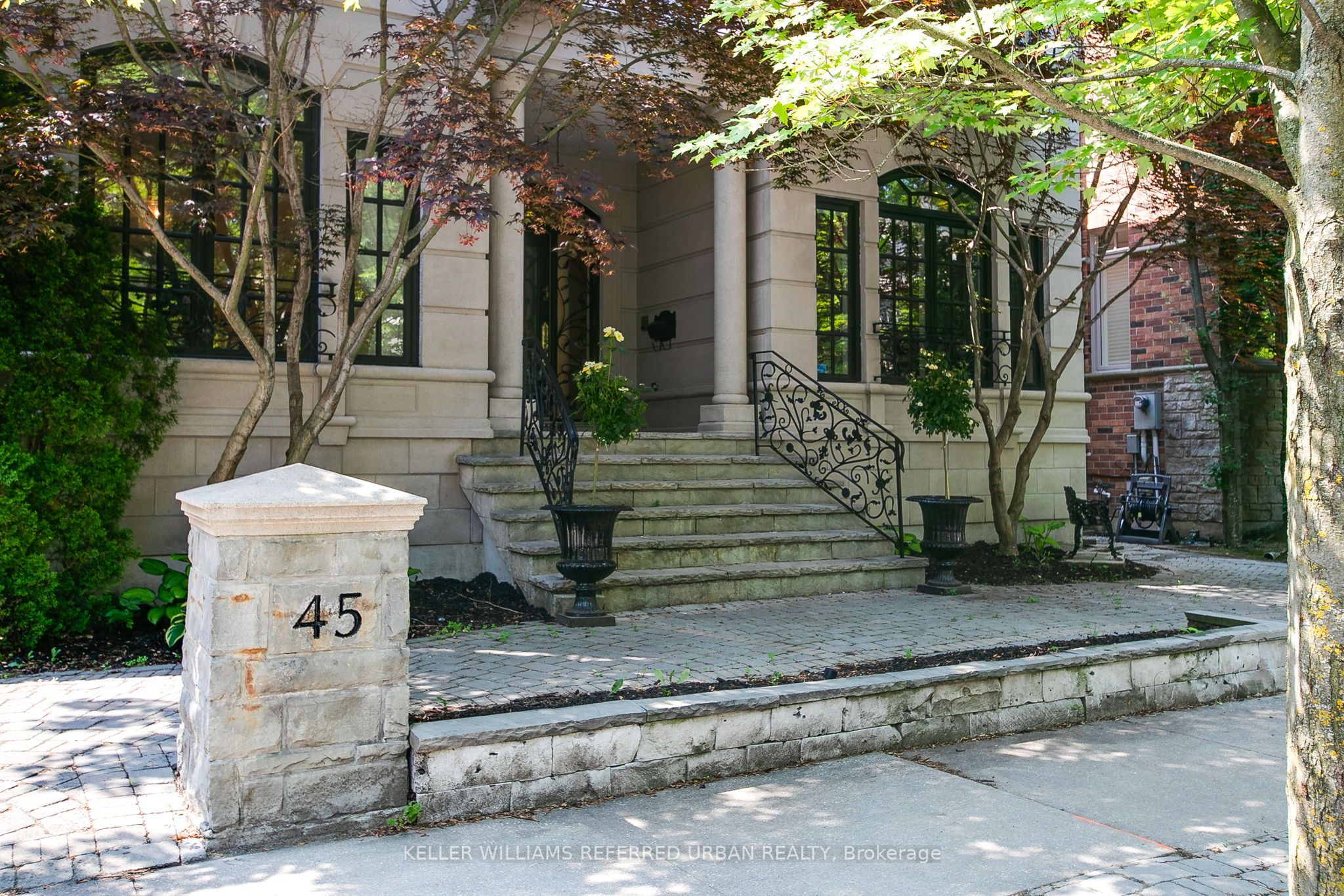 45 Mathersfield Drive, Toronto, ON M4W 3W4 photo 2