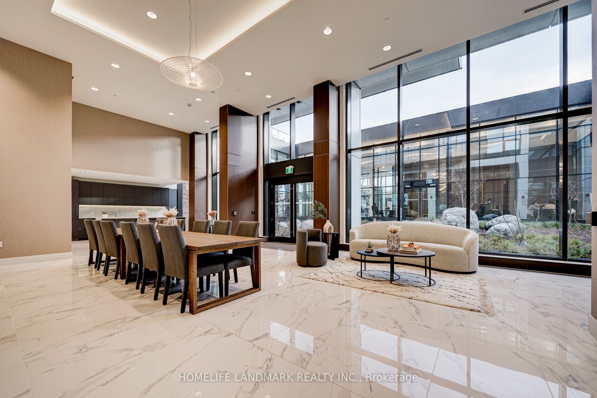 95 Mcmahon Drive 303, Toronto, ON M2K 0H2 photo 3