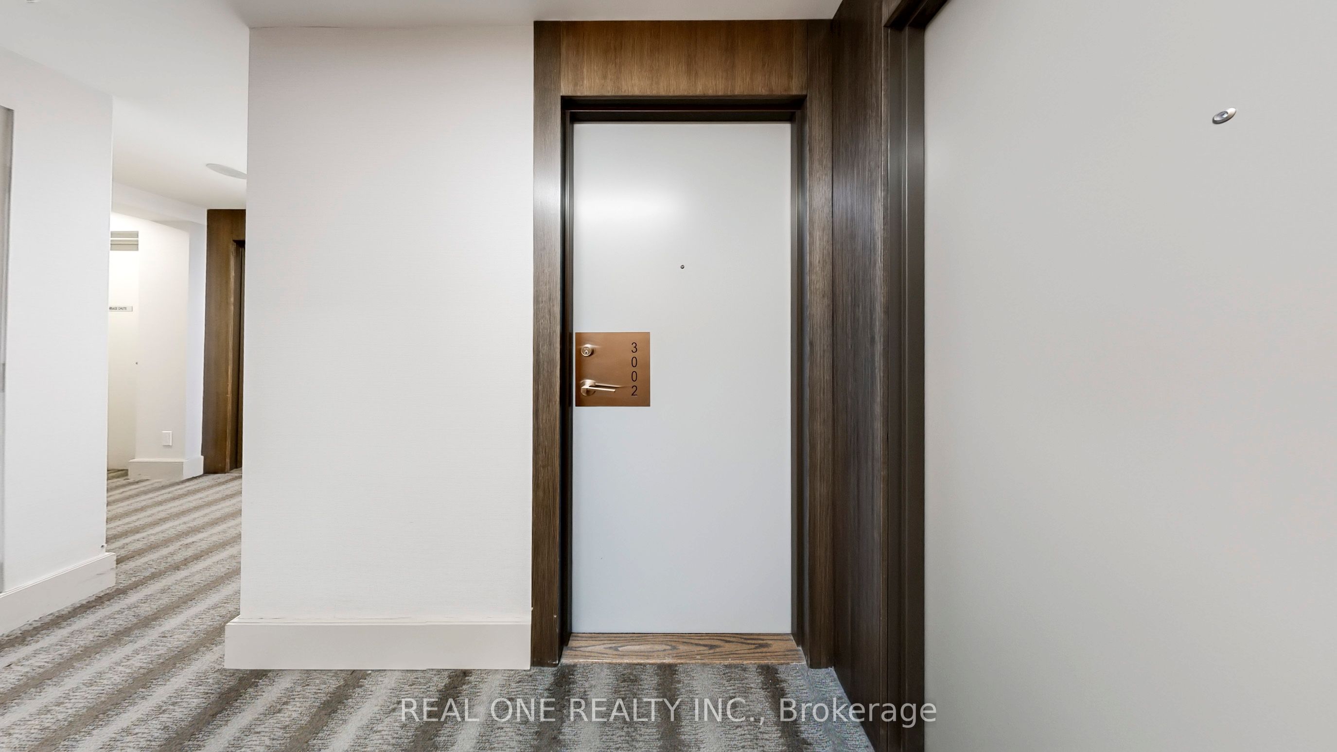 30 Nelson Street 3002, Toronto, ON M5V 0H5 photo 5
