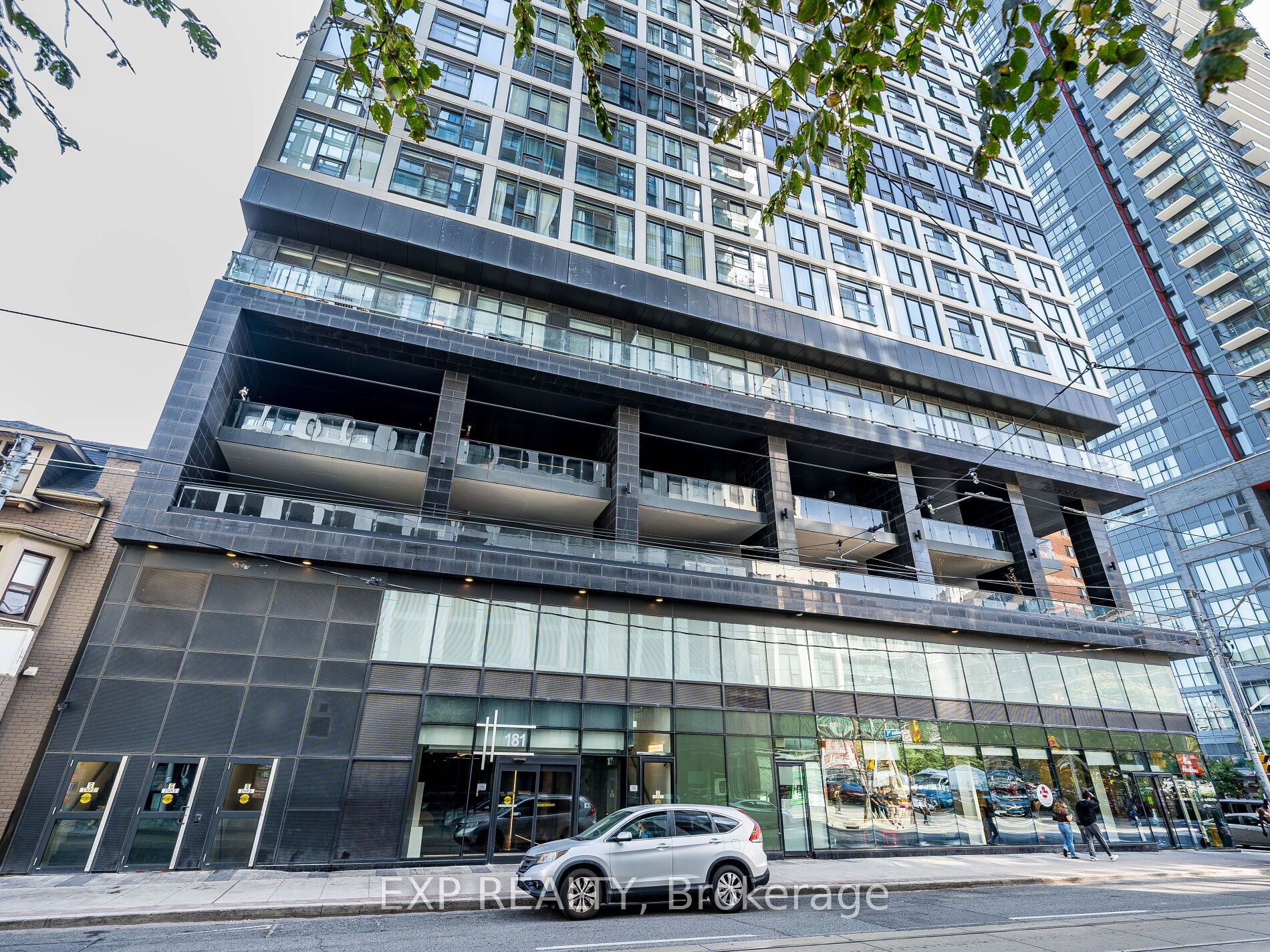 181 Dundas Street E 3708, Toronto, ON M5A 0N5 photo 2