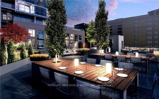 30 Nelson Street 402, Toronto, ON M5V 0H5 photo 3