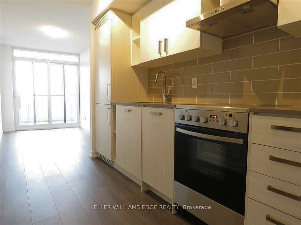 125 Redpath Avenue 1613, Toronto, ON M4S 2J9 photo 2