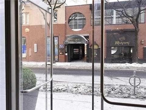 155 Yorkville Avenue 911, Toronto, ON M5R 0B4 photo 3