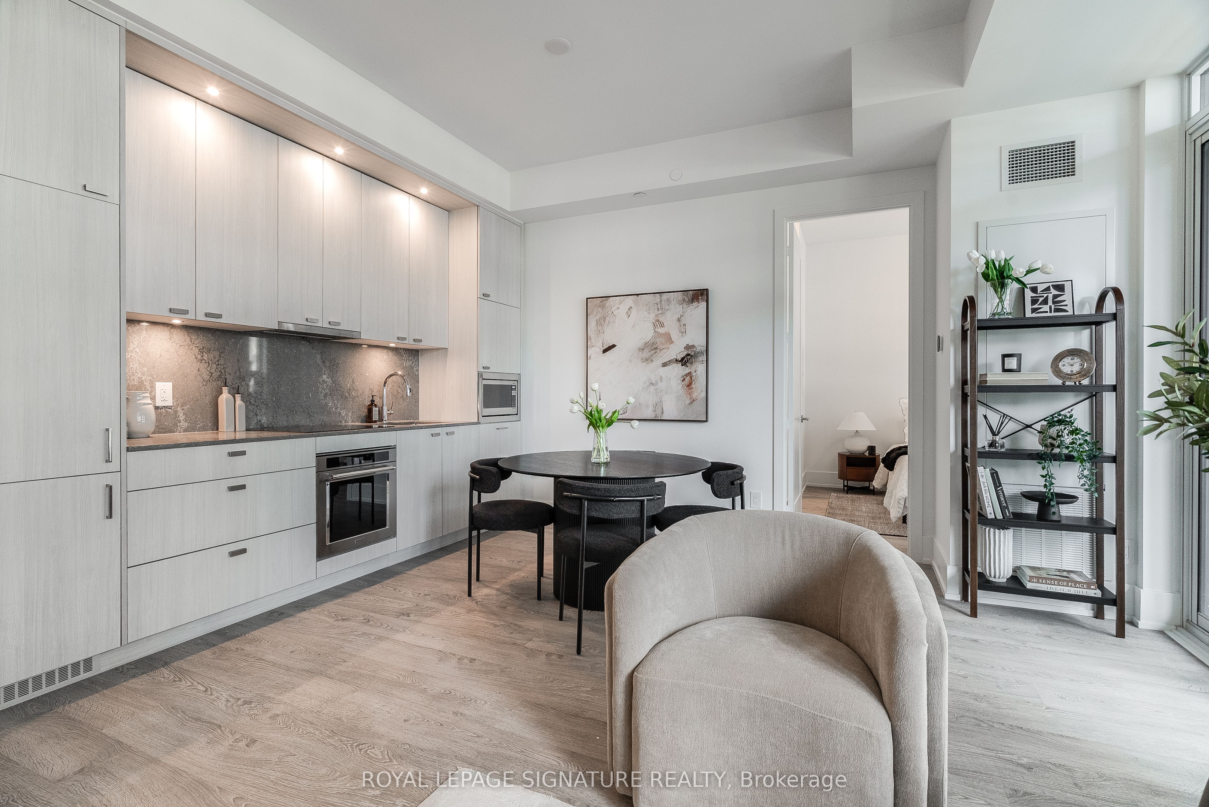 115 Denison Avenue 501, Toronto, ON M5T 2N1 photo 5