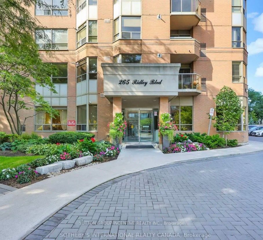 265 Ridley Boulevard 1803, Toronto, ON M5M 4N8