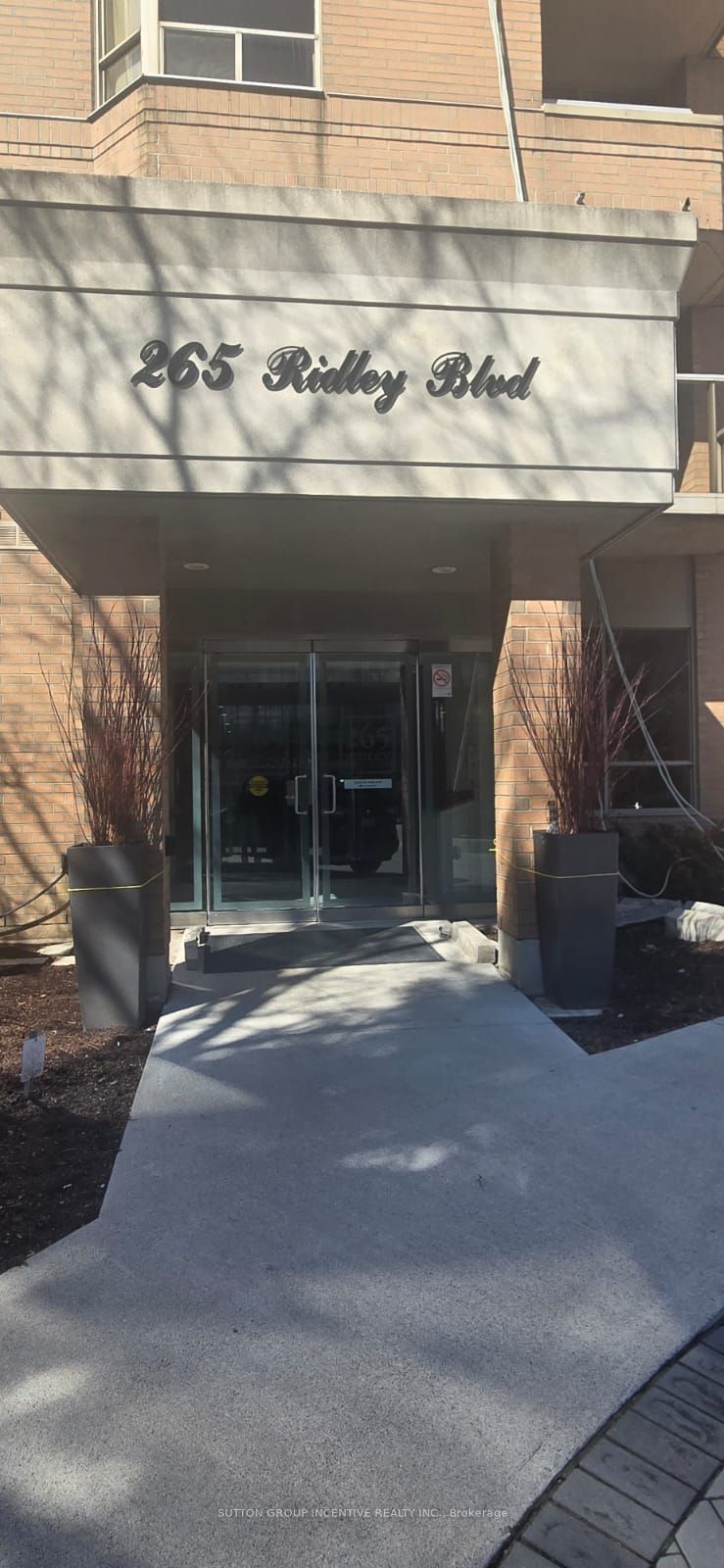 265 Ridley Boulevard 1803, Toronto, ON M5M 4N8 photo 3