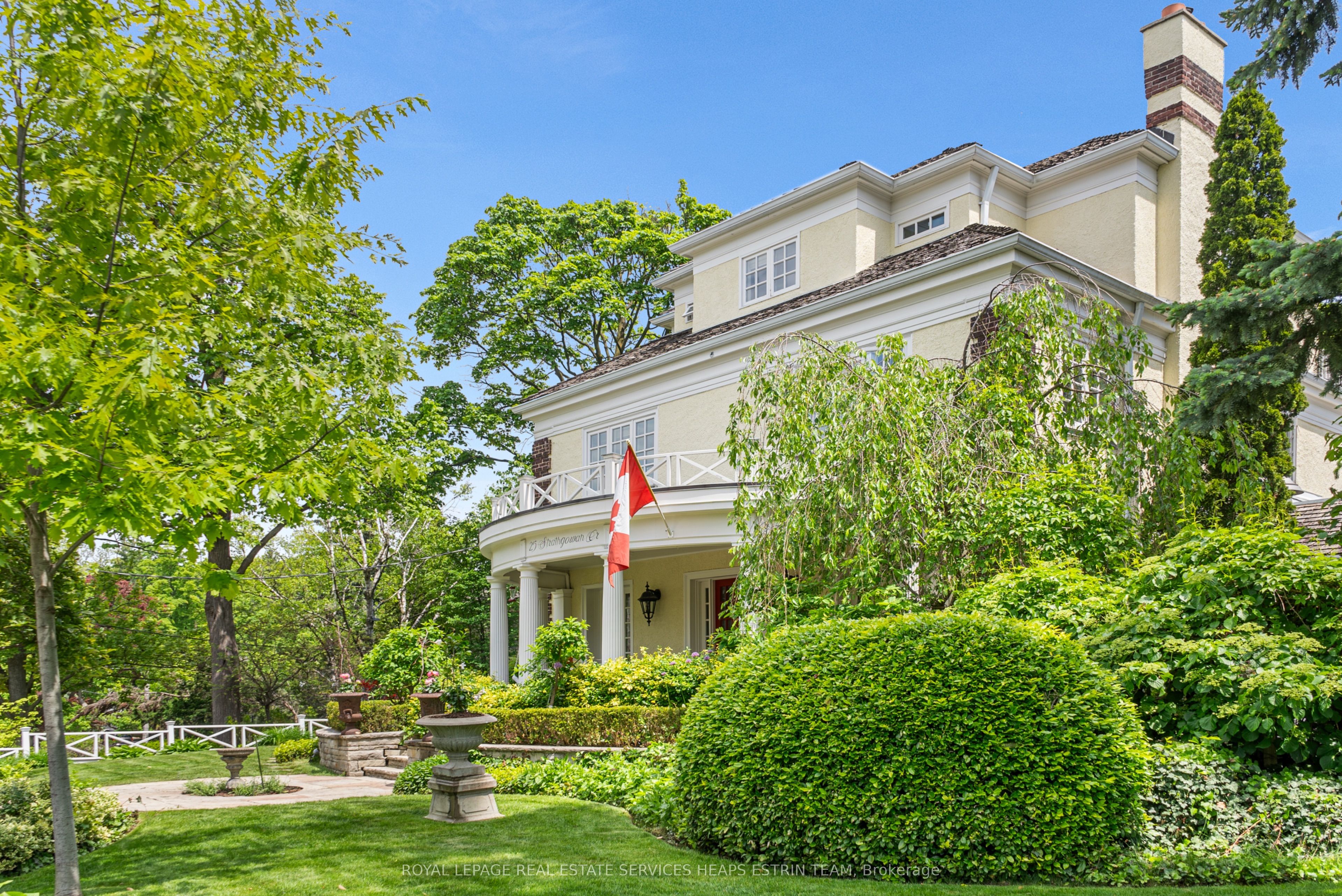 25 Strathgowan Crescent, Toronto, ON M4N 2Z6 photo 4