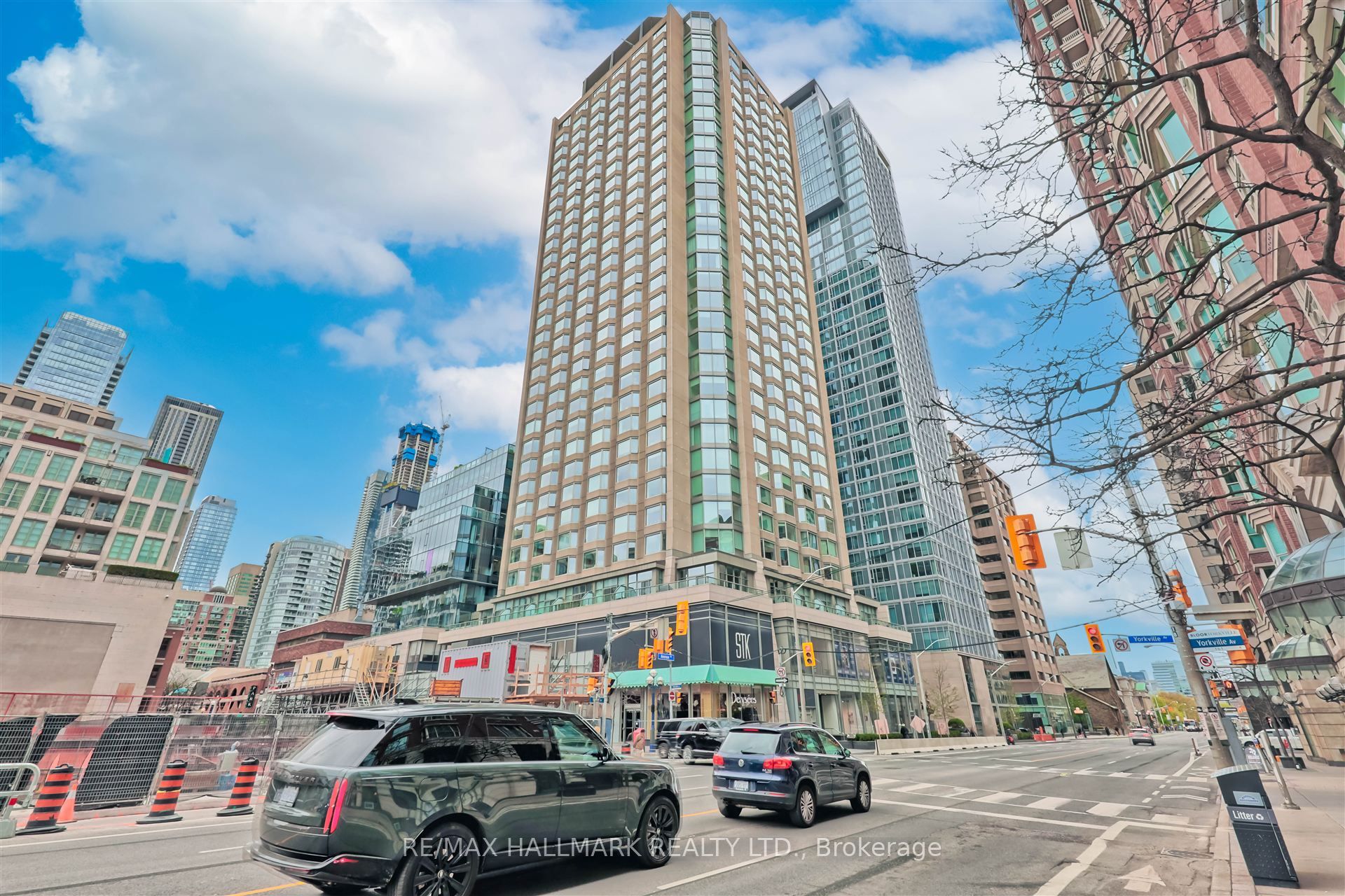 155 Yorkville Avenue 1412, Toronto, ON M5R 0B4 photo 2
