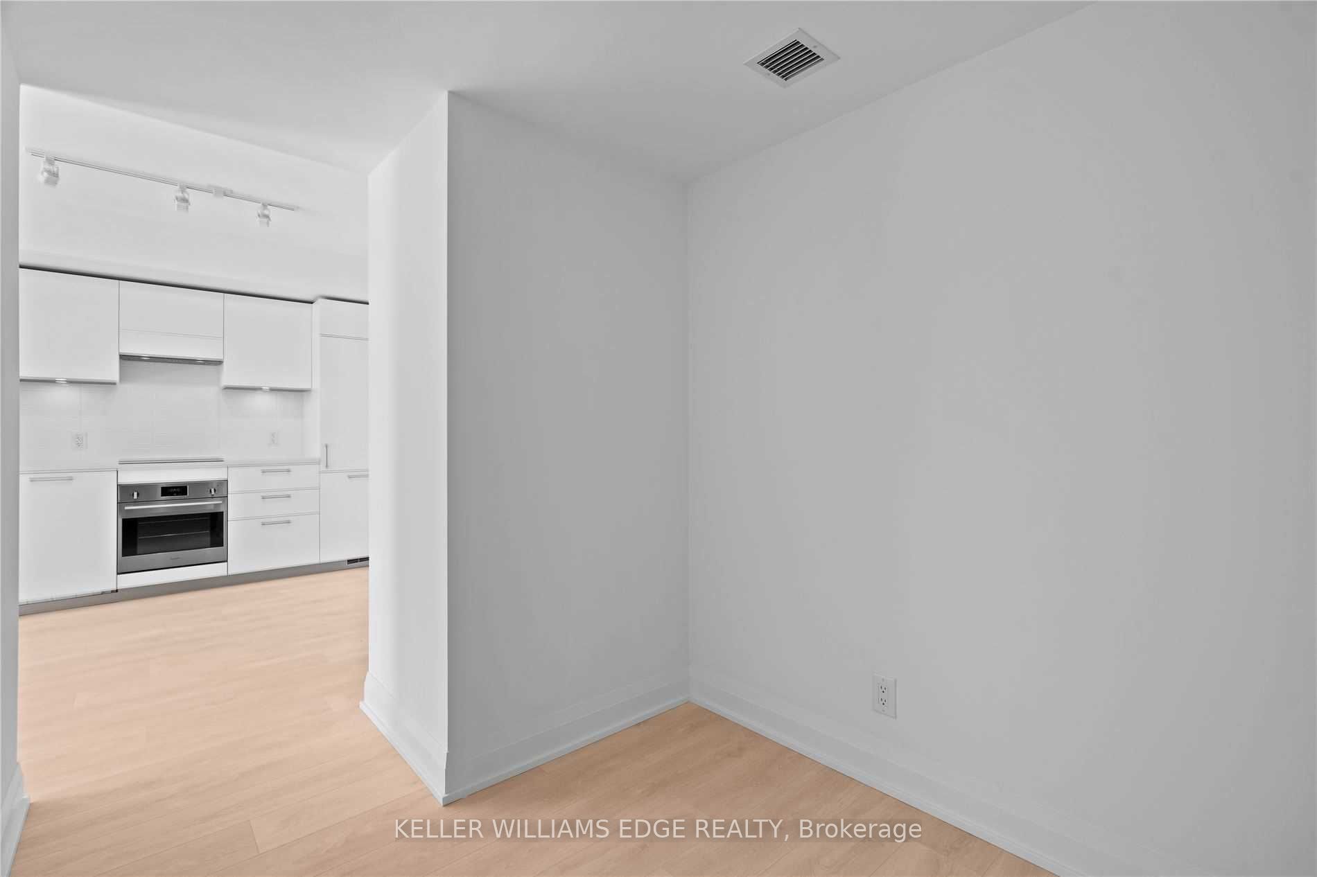 33 Frederick Todd Way 507, Toronto, ON M4G 0C9 photo 5