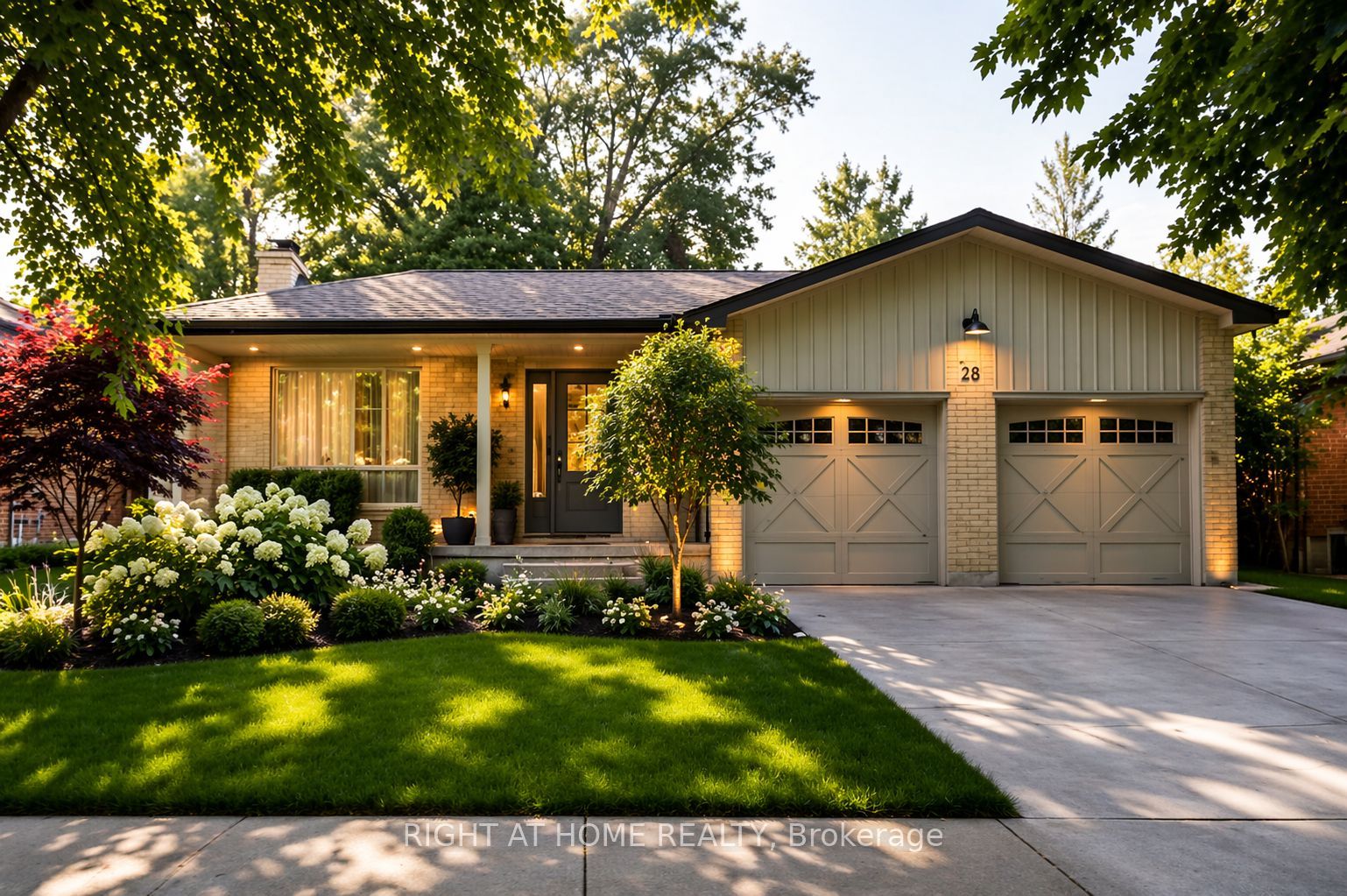 15 Foursome Crescent, Toronto, ON M2P 1W1