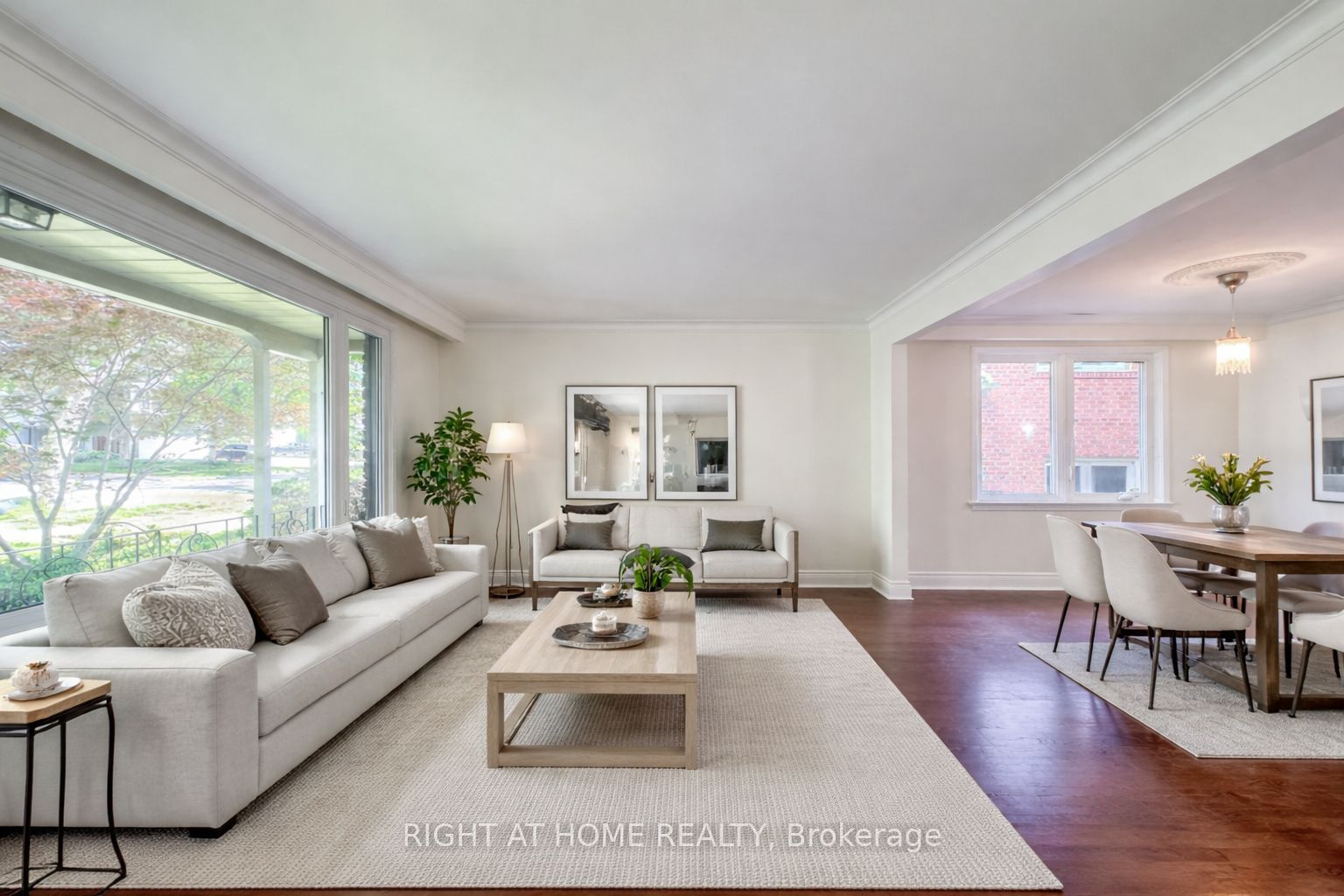 15 Foursome Crescent, Toronto, ON M2P 1W1 photo 3