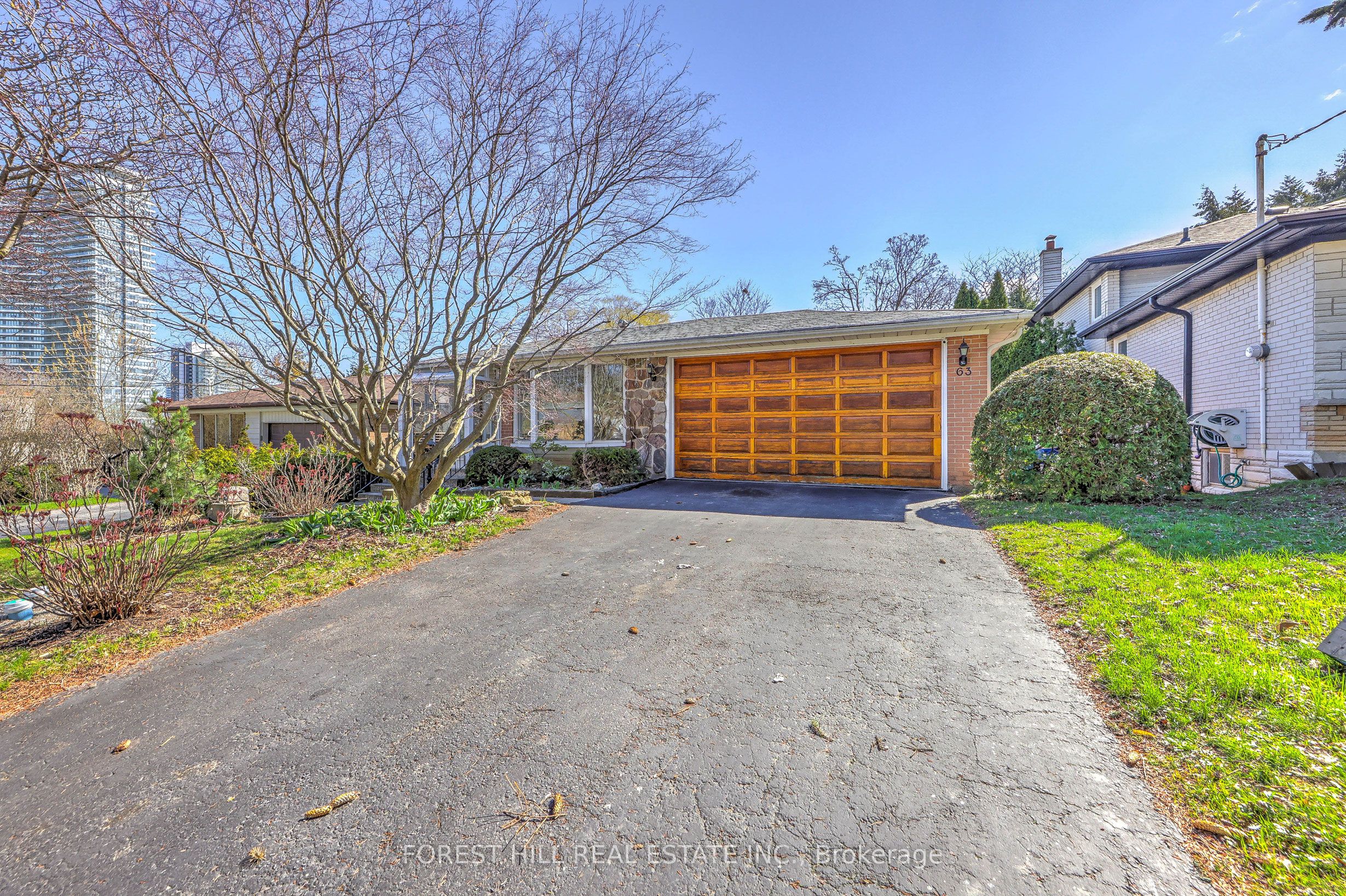 63 Hopperton Drive, Toronto, ON M2L 2S7