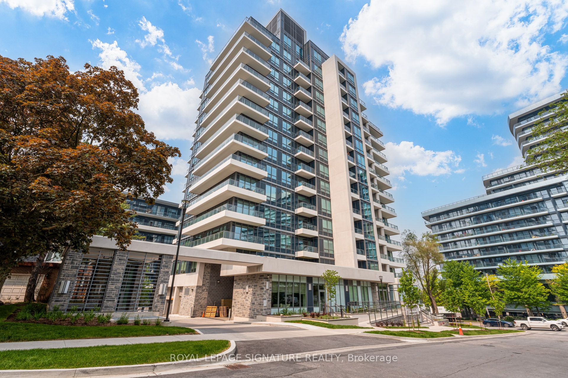 2 Teagarden Court 1304, Toronto, ON M2N 0L6