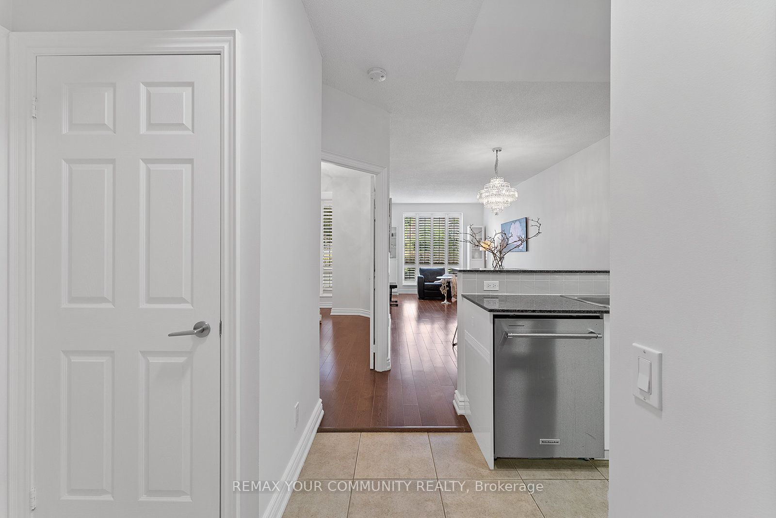 451 Rosewell Avenue S 105, Toronto, ON M4R 2H8 photo 2