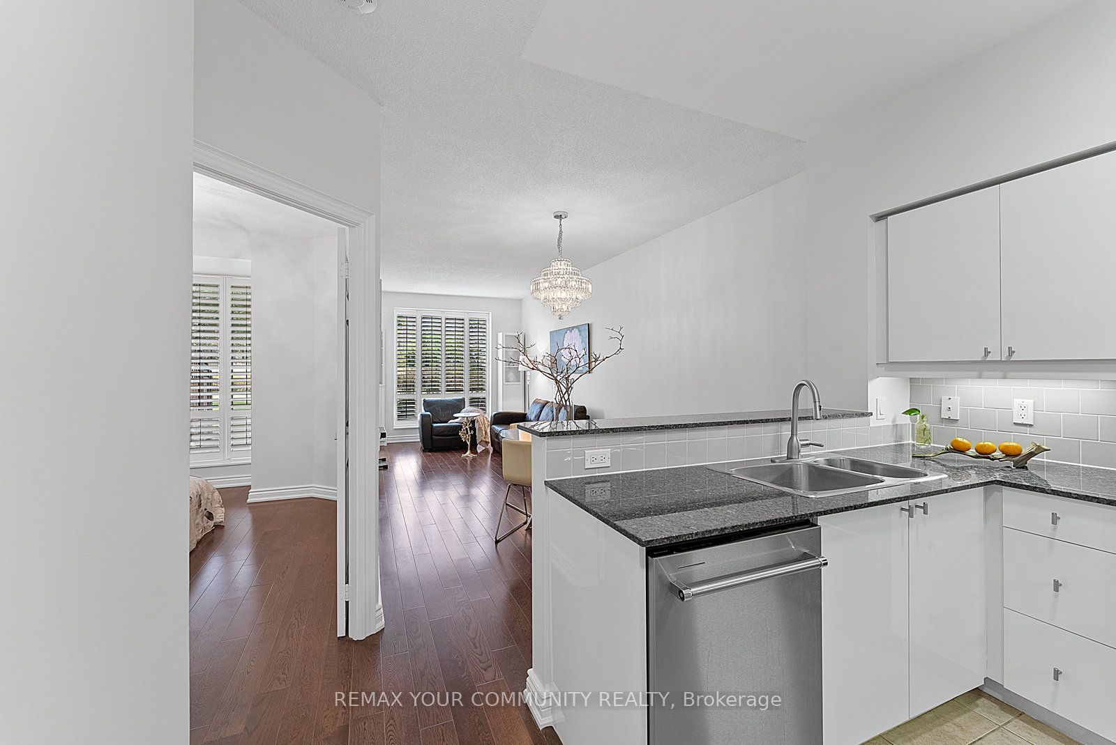 451 Rosewell Avenue S 105, Toronto, ON M4R 2H8 photo 4