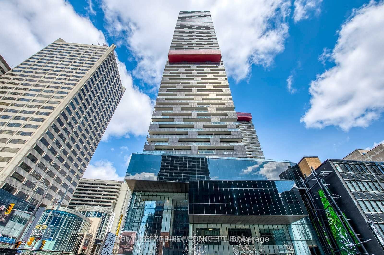 8 Eglinton Avenue 3604, Toronto, ON M4P 0C1 photo 2
