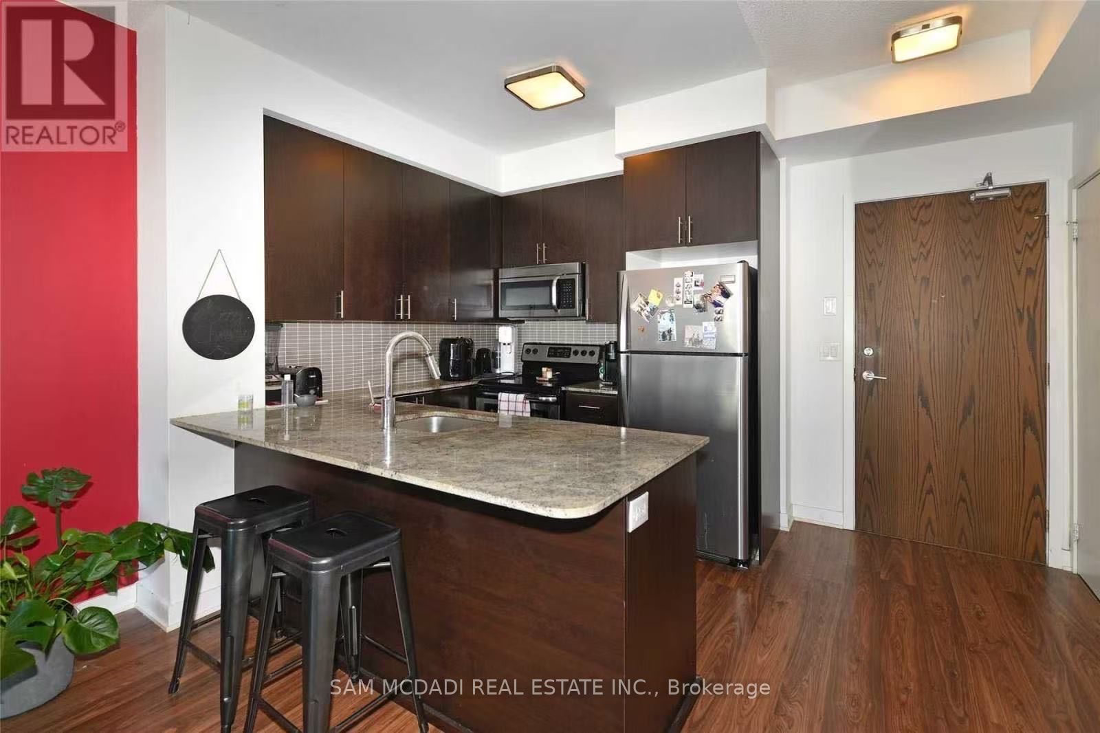260 Sackville Street 909, Toronto, ON M5A 0B3 photo 3