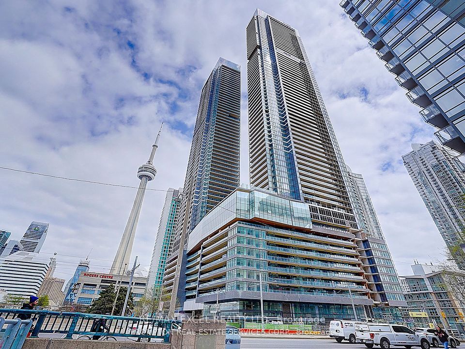 3 Concord Cityplace Way 627, Toronto, ON M5V 0X4