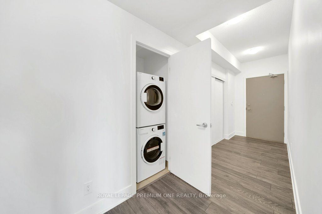 188 Fairview Mall Drive 2003, Toronto, ON M2J 4T1 photo 5