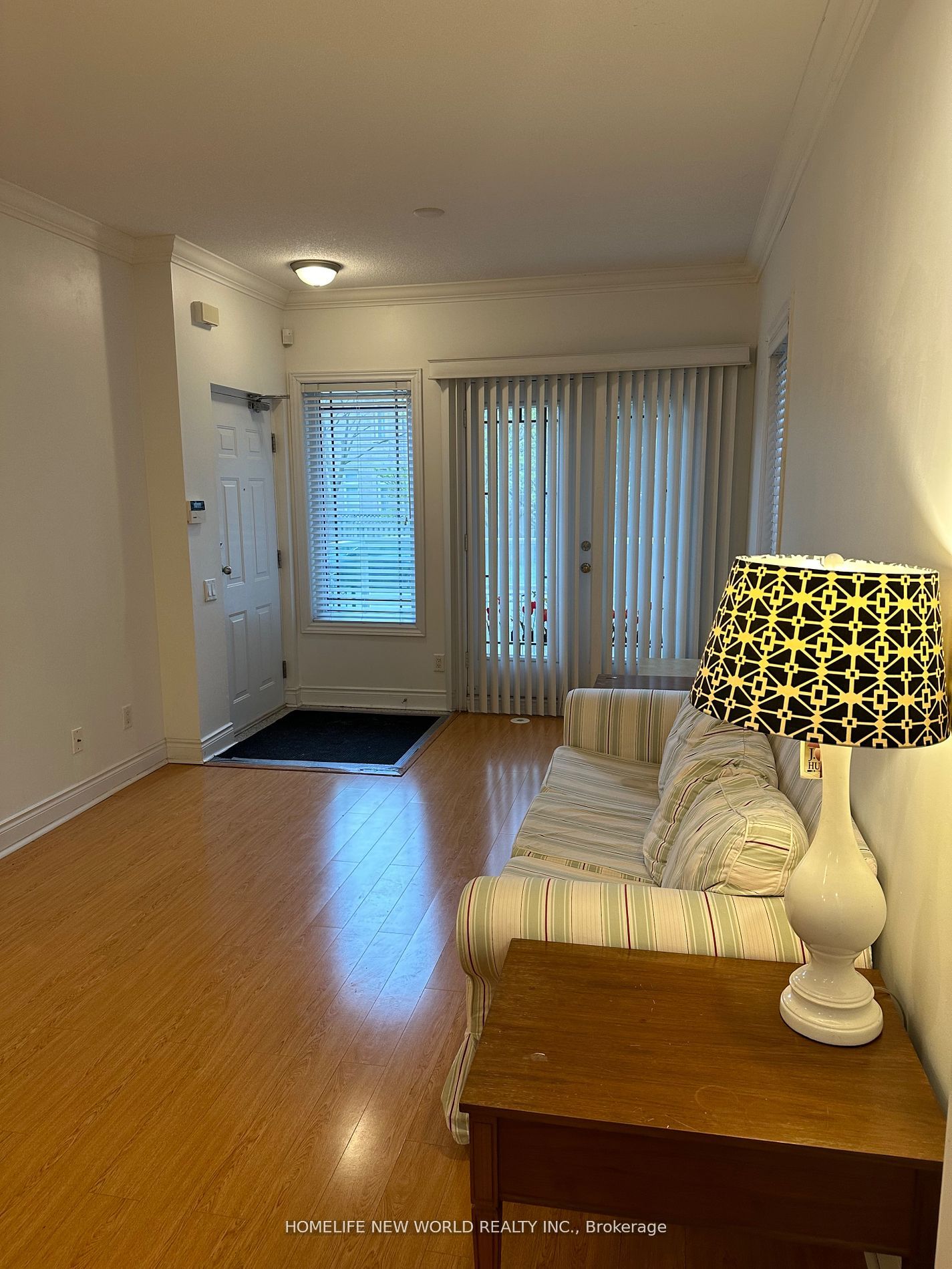 420 Kenneth Avenue 1, Toronto, ON M2N 7M3 photo 3