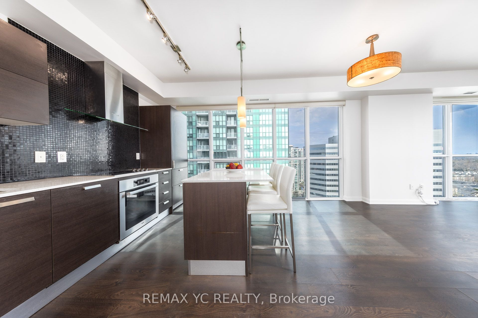 11 Bogert Avenue 1602, Toronto, ON M2N 0H4 photo 3