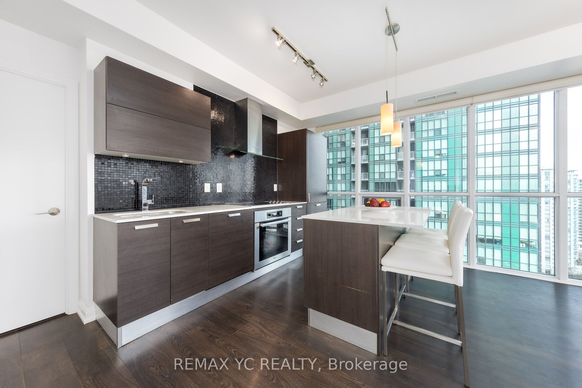 11 Bogert Avenue 1602, Toronto, ON M2N 0H4 photo 4