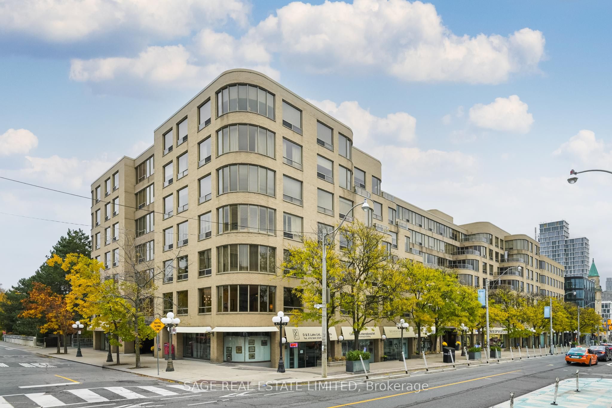 1177 Yonge Street 207, Toronto, ON M4T 2Y4 photo 2