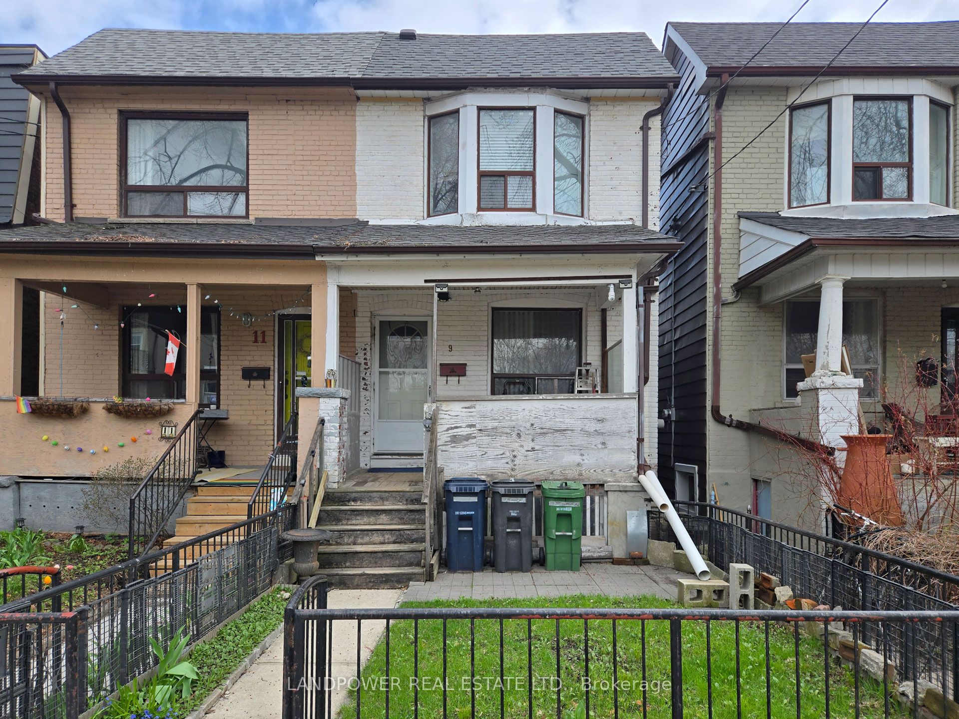 9 Saint Clarens Avenue, Toronto, ON M6K 2S2