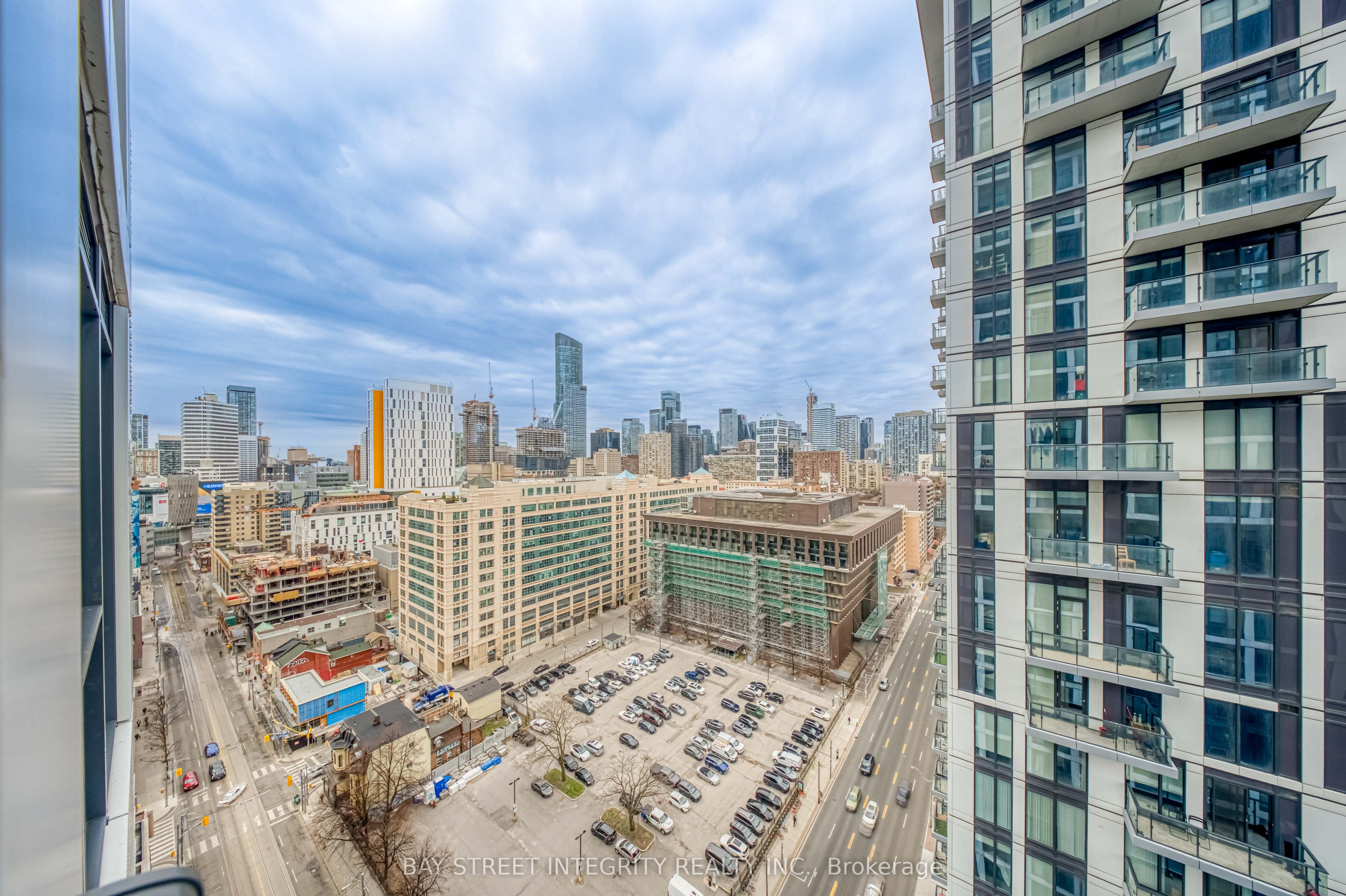 181 Dundas Street E 2211, Toronto C08, ON M5A 0N5