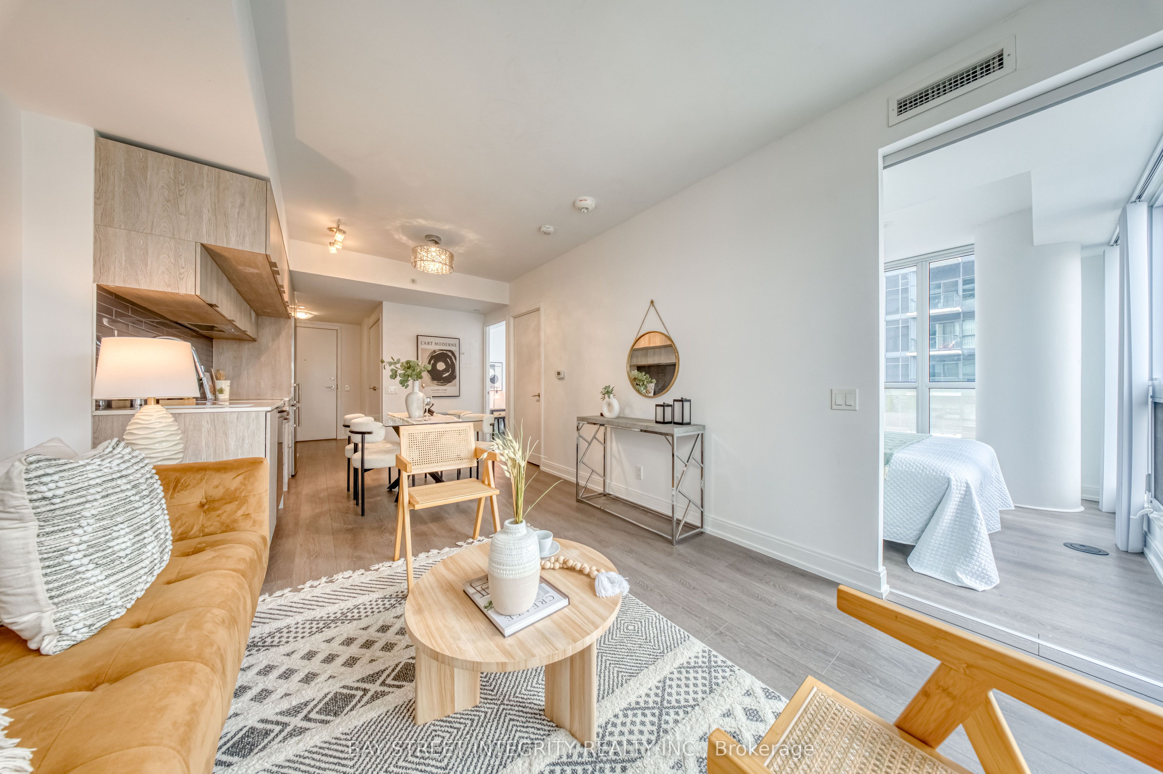 181 Dundas Street E 2211, Toronto C08, ON M5A 0N5 photo 5