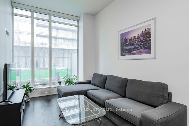 121 McMahon Drive TH12, Toronto, ON M2K 0C2 photo 3