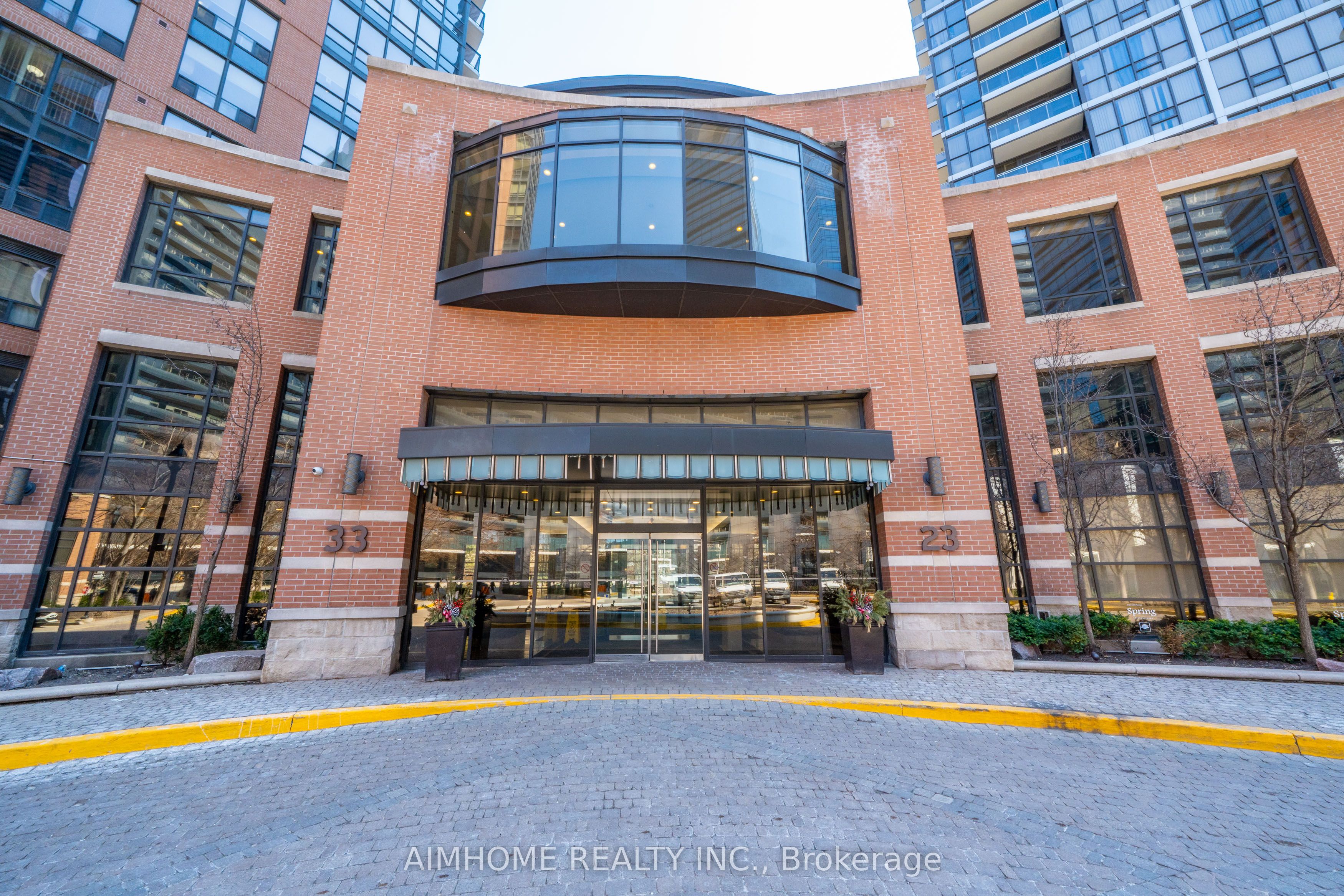 23 Sheppard Avenue 2104, Toronto, ON M2N 0C8