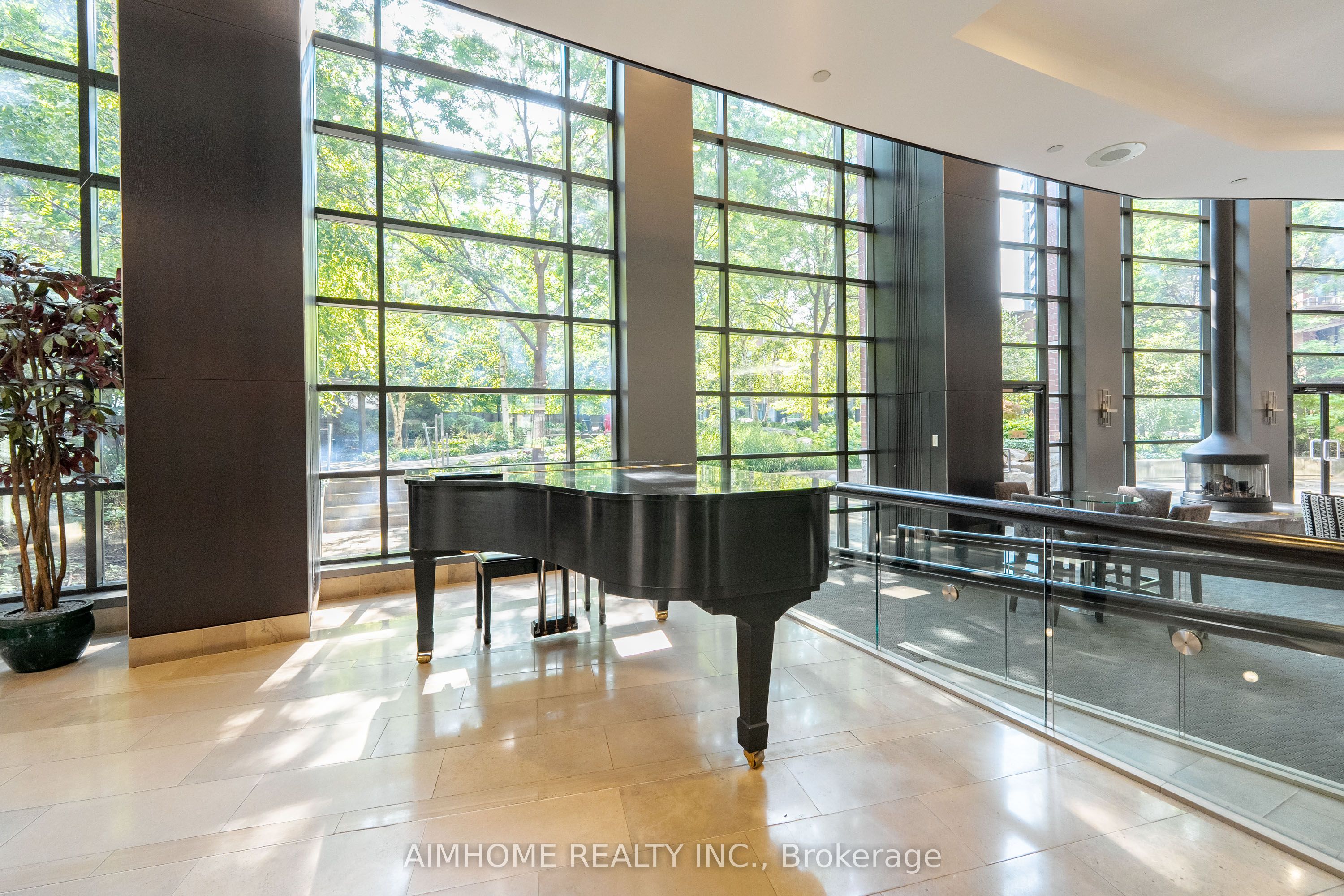 23 Sheppard Avenue 2104, Toronto, ON M2N 0C8 photo 5