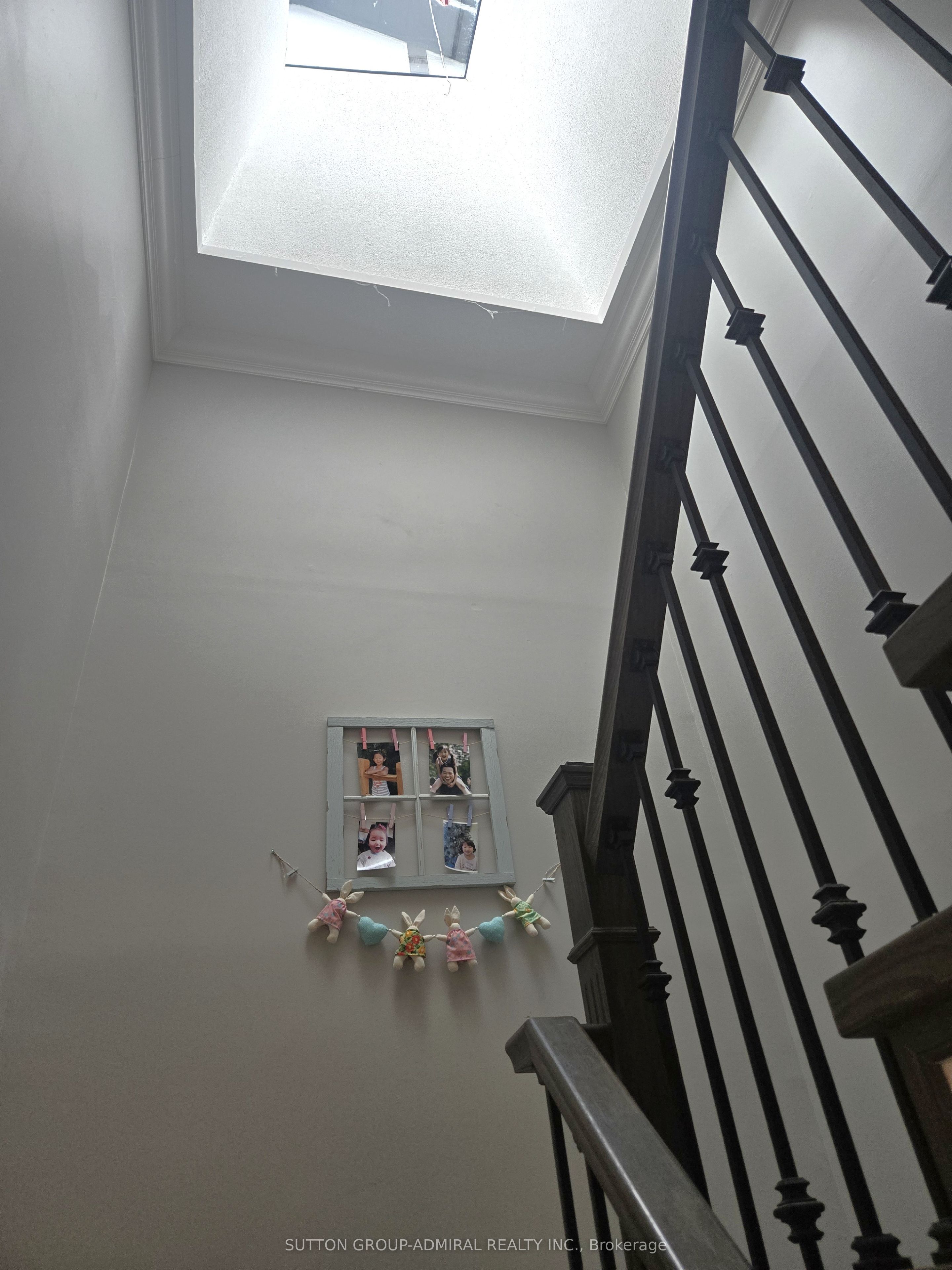 108 English Ivy Way, Toronto, ON M3H 3M4 photo 3