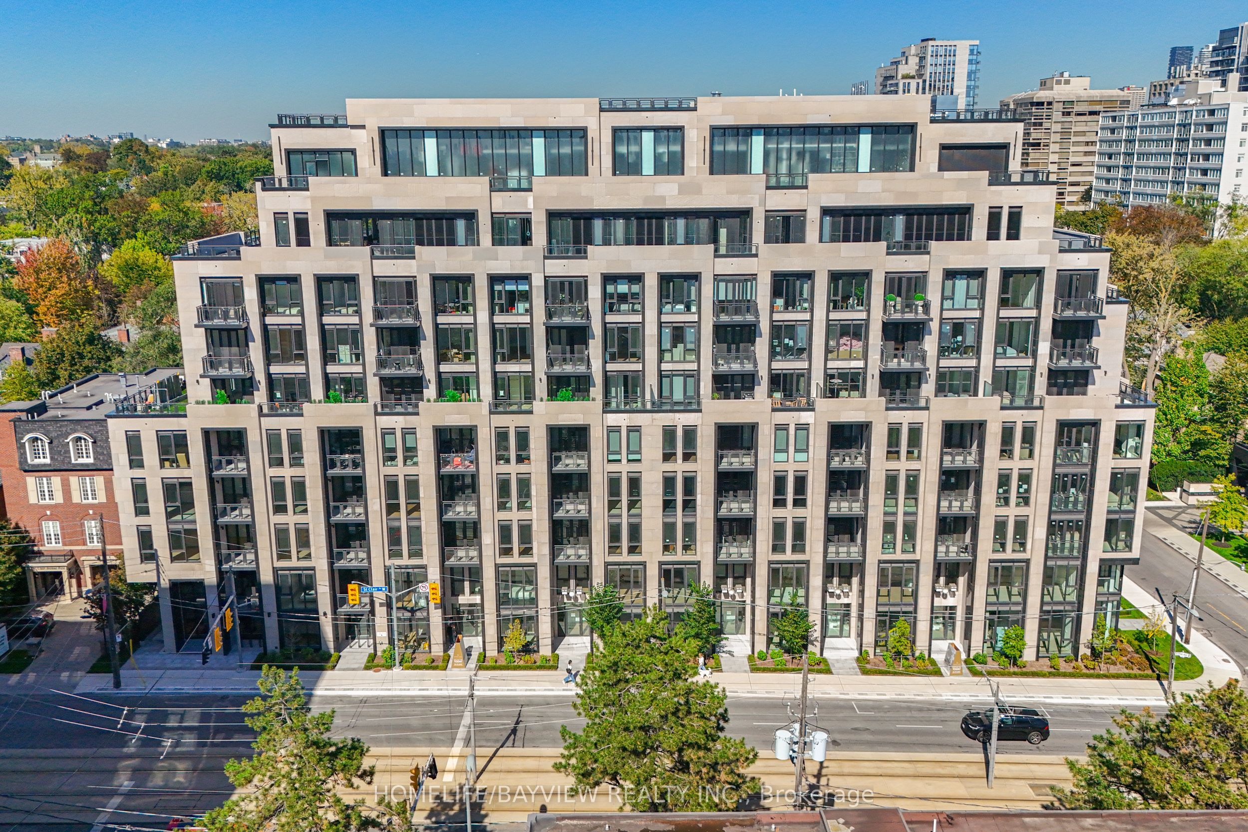2 Forest Hill Road 604, Toronto, ON M4V 0B7