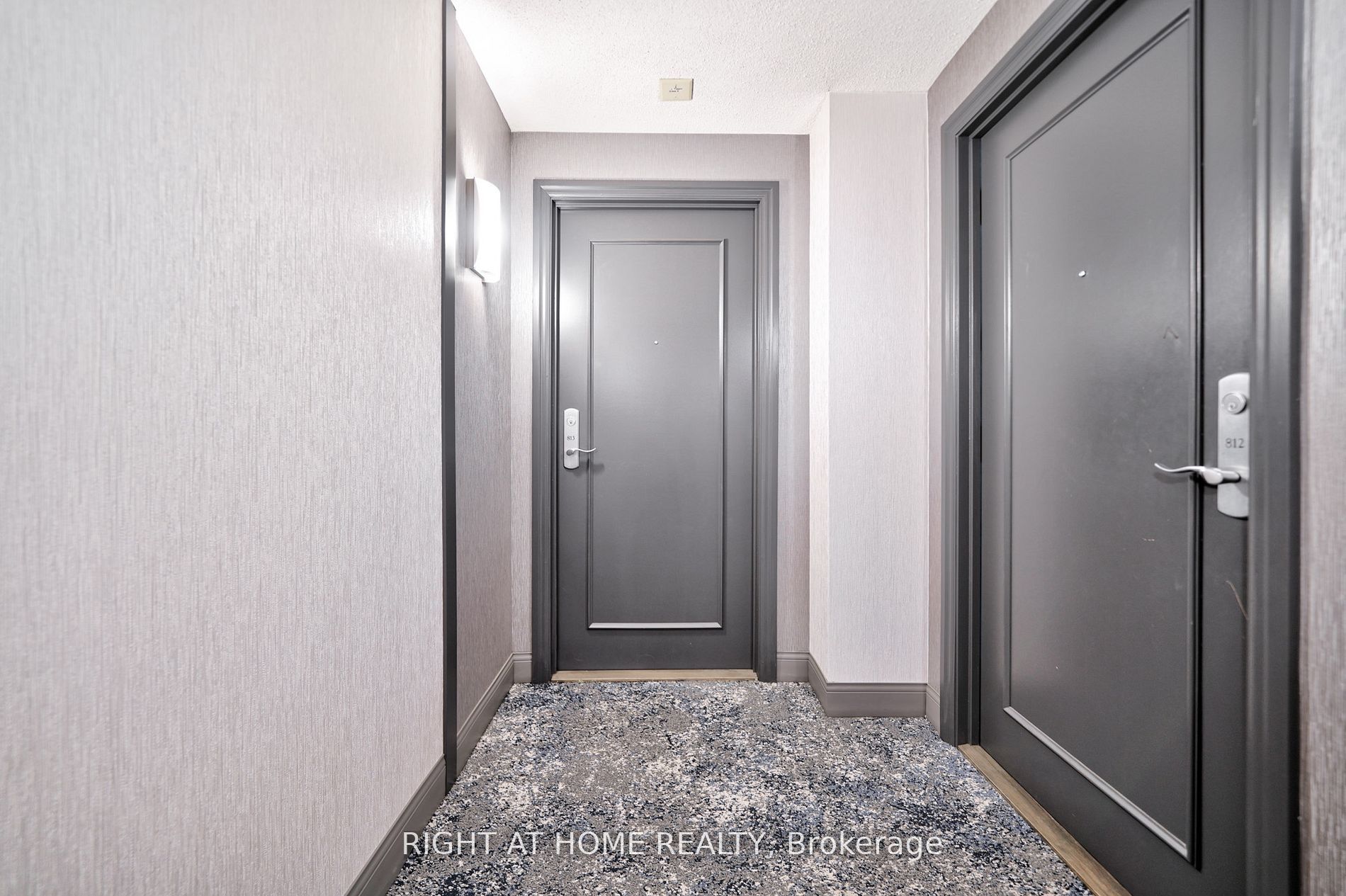 18 Valley woods Road 813, Toronto, ON M3A 0A1 photo 3