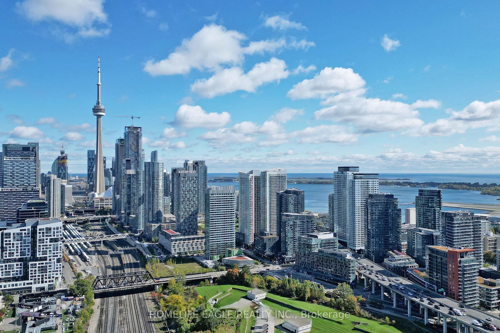 30 Ordnance Street 1811, Toronto, ON M6K 0C8 photo 3