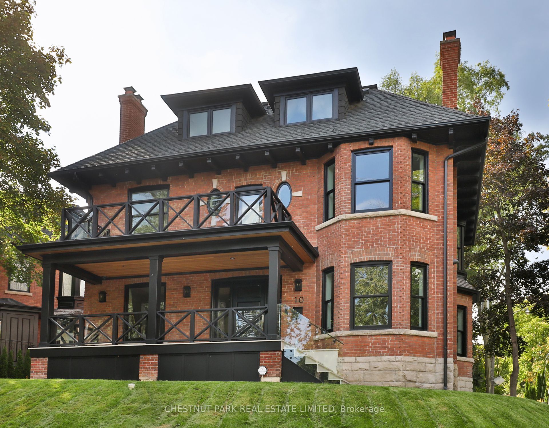 10 Rosedale Road, Toronto, ON M4W 2P3