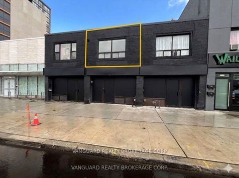 1623A Eglinton Avenue, Toronto, ON M6E 2H7