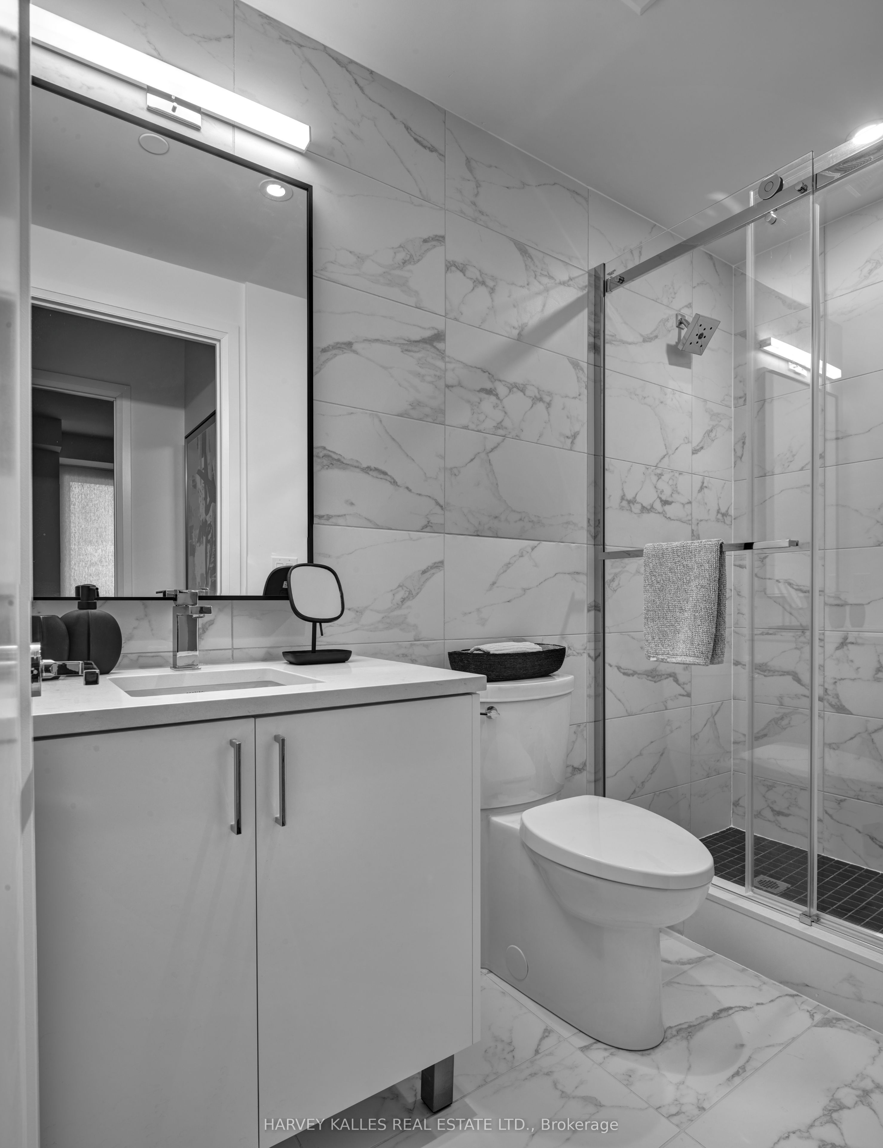 71 Redpath Avenue 1305, Toronto, ON M4S 0E1 photo 2