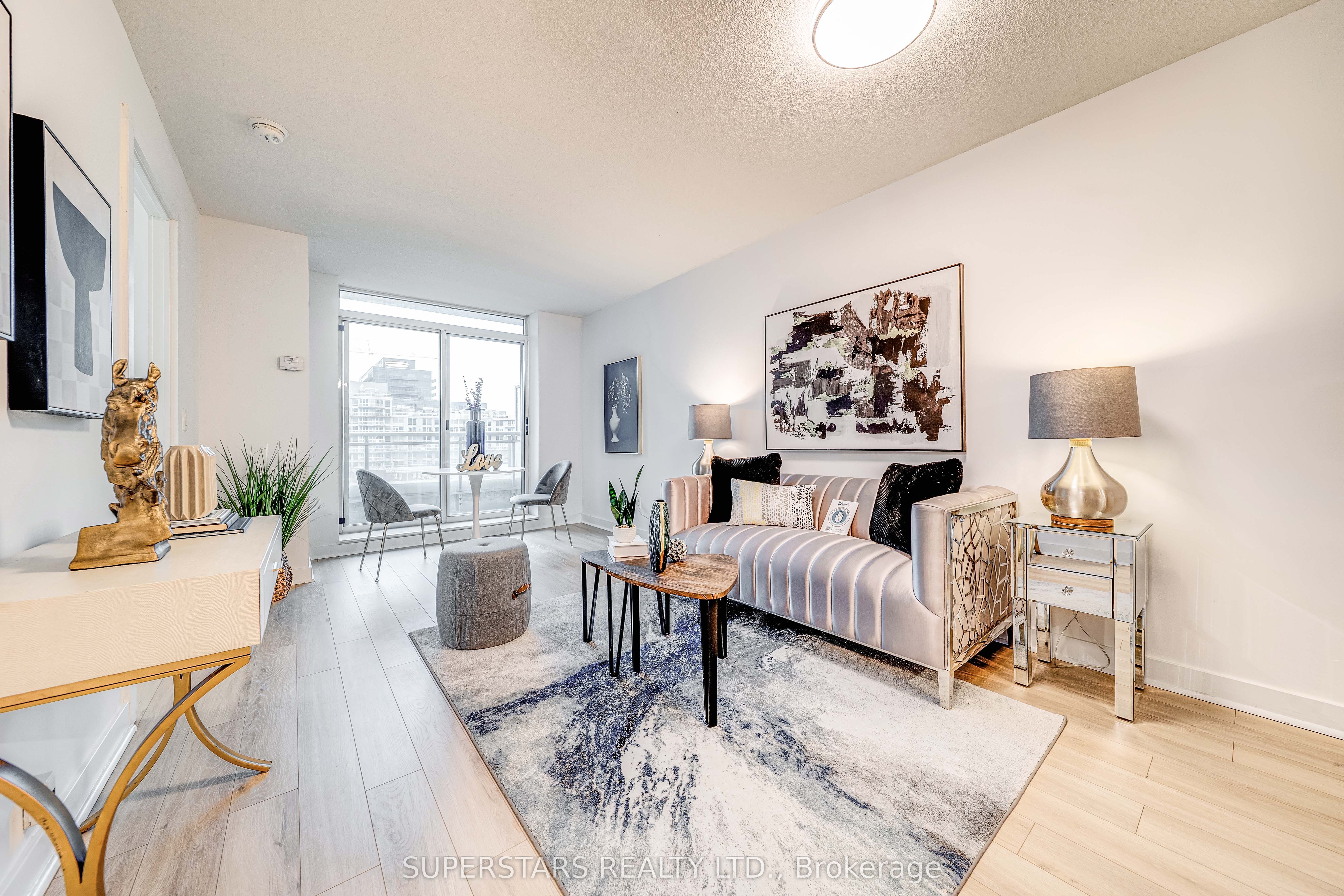 50 Lynn Williams Street 506, Toronto, ON M6K 3R9