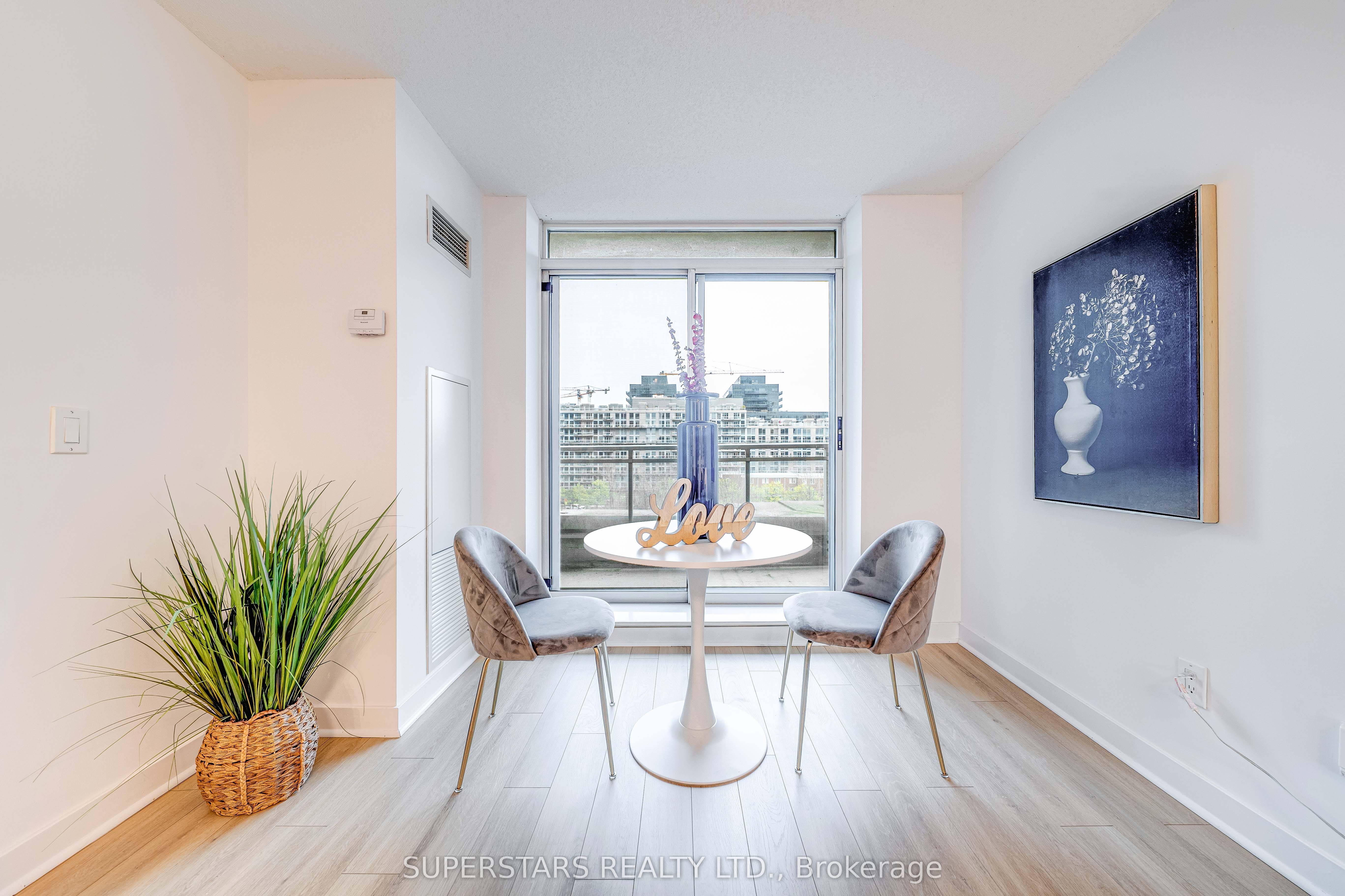 50 Lynn Williams Street 506, Toronto, ON M6K 3R9 photo 3